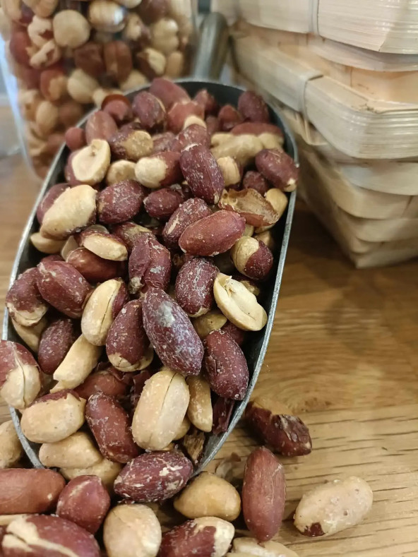 Arachides Rouges Grillées/Salées - Une Explosion Savoureuse