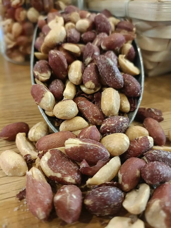 Arachides Rouges Grillées/Salées - Une Explosion Savoureuse