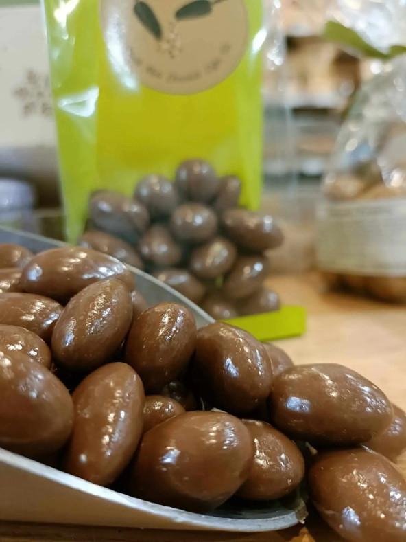 Amandes au Chocolat au Lait Extra Fin – Alliance divine de cacao et d'
